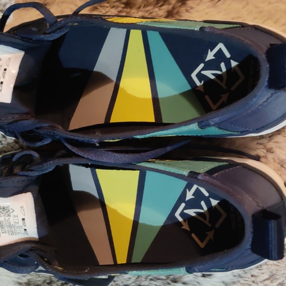 Sperry Crest Vibe Bionic Sneakers - Picture 7 of 8